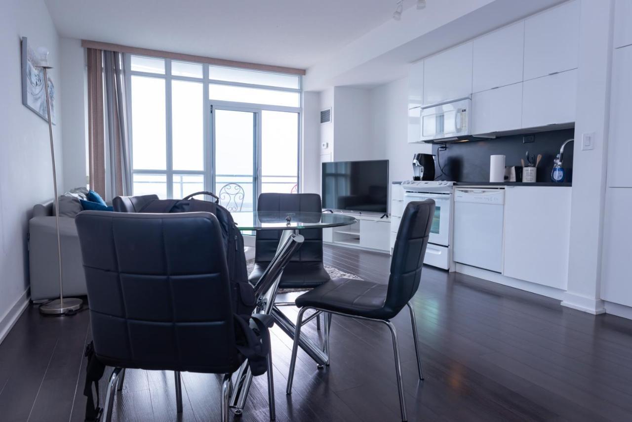 Classic Downtown Toronto Lakeview Condo With Free Parking Exteriér fotografie